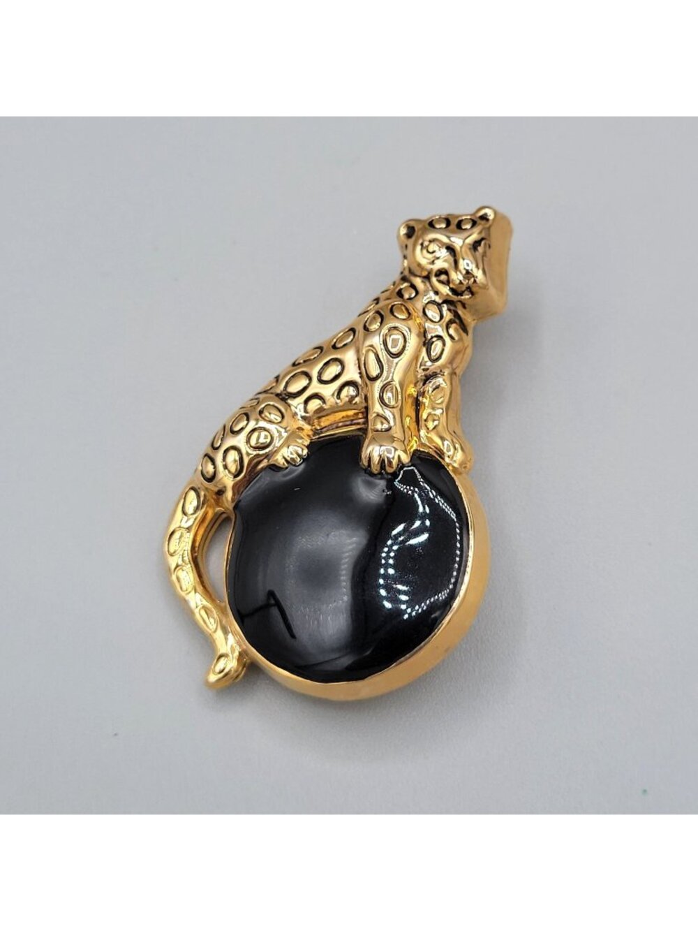 Gold Tone 3D Panther Leopard Brooch Pendant Big Cat Black Ball Spotted Vintage